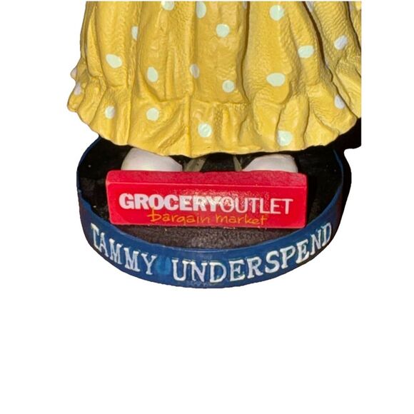 GROCERY OUTLET BARGAIN MARKET " LIMITED EDITION" TAMMY UNDER SPEND BOBBLE HEAD - Picture 8 of 16